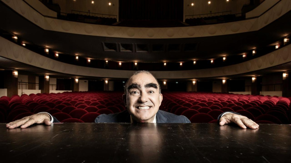 Novara, Elio al Teatro Coccia con “Quando un musicista ride”